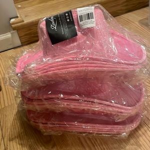 12 pink cowgirl hats, perfect for a bachelorette or any kind of party!